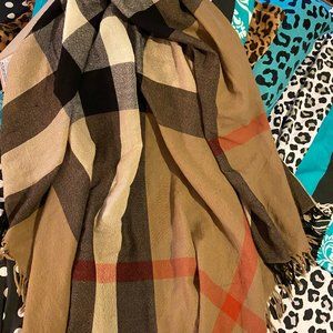 Burberry check  Shawl